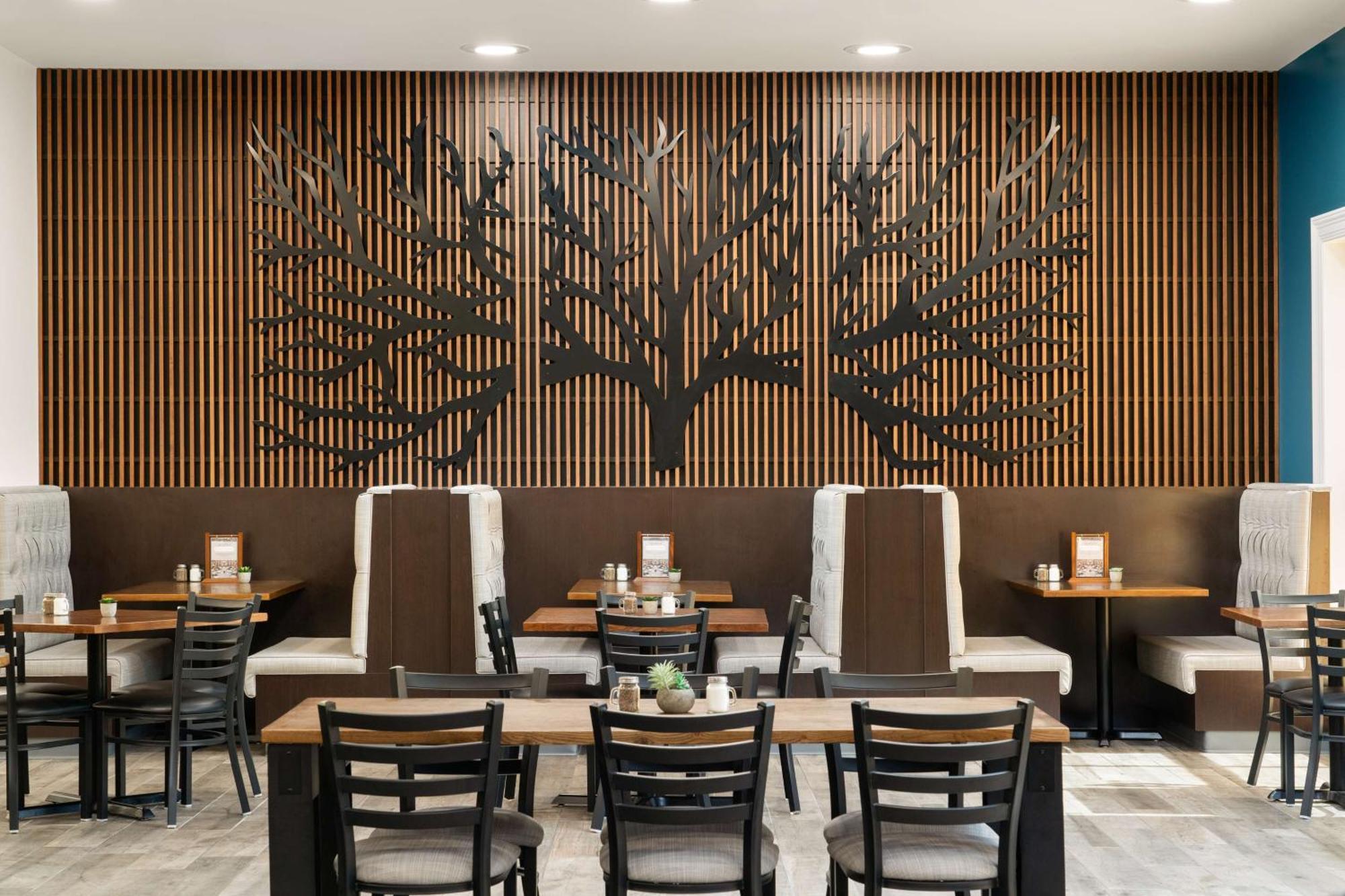 兰开斯特希尔顿逸林度假酒店 Willow Street 外观 照片