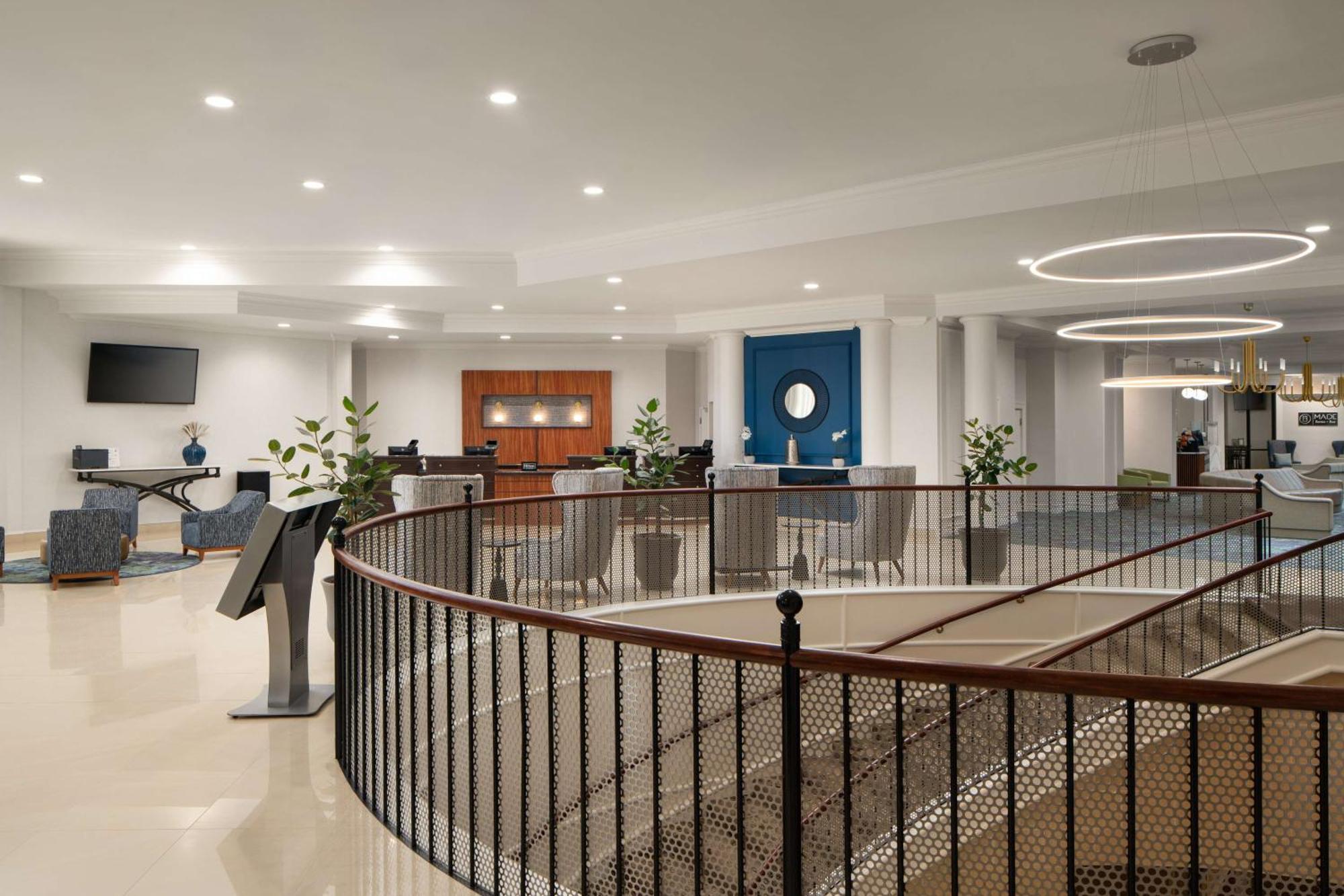 兰开斯特希尔顿逸林度假酒店 Willow Street 外观 照片